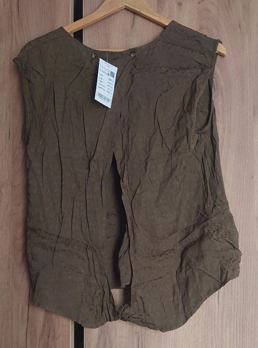 Top Promod Wycięcie na plecach Khaki Panterka rozmiar 44