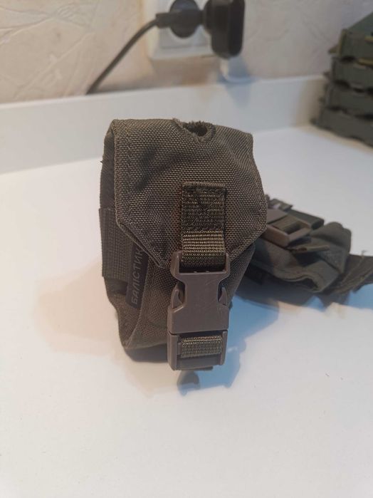 Подсумок под аптечку, магазин,  сумка сброса, под турникет