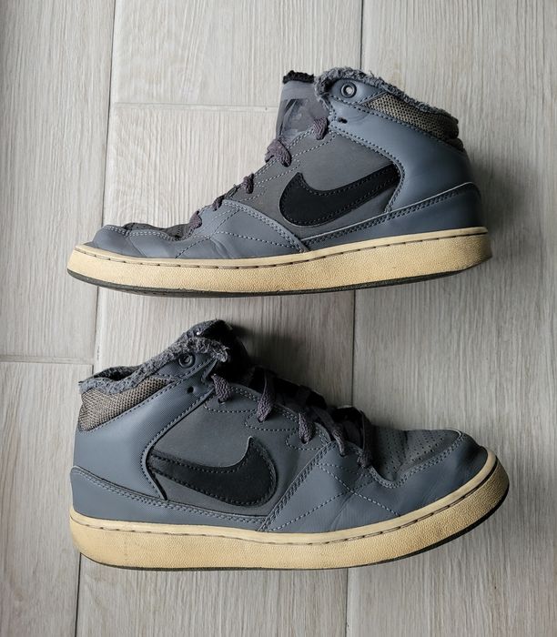 Szare buty sneakersy męskie na wiązanie Nike Priority Mid Winter 40