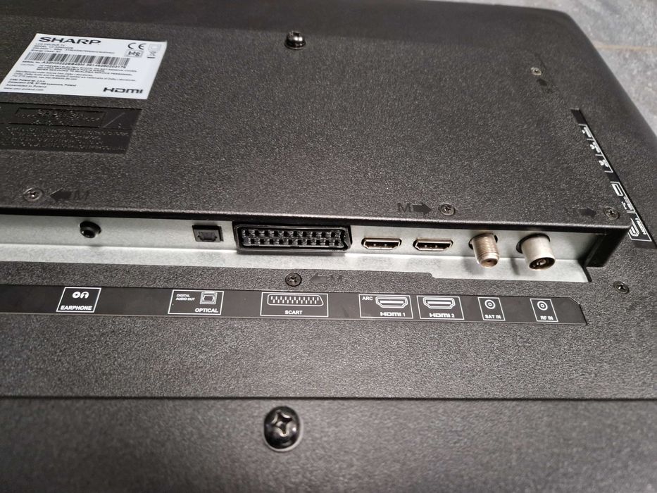 Telewizor SHARP 32" LC-32HI3222E  + PILOT