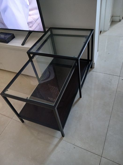 Mesa de sala em vidro, metal e madeira