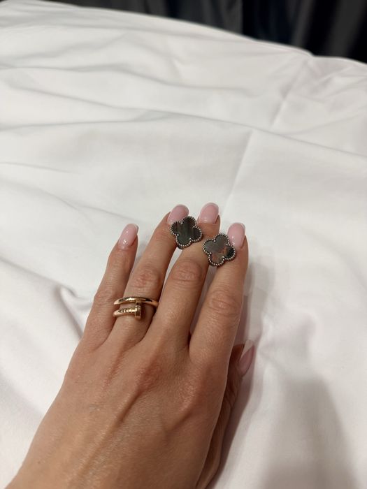 Серьги Van Cleef