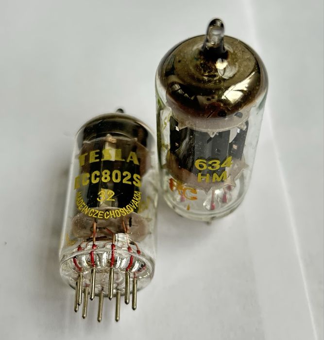 ECC802S (ECC82 E82CC) Tesla NOS yellow print