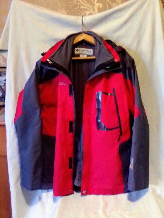 Мужская демисезонная спортивная куртка " Columbia".