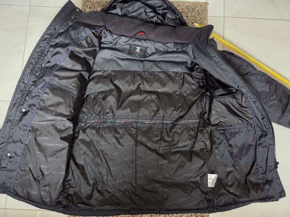 Чоловічий пуховик L