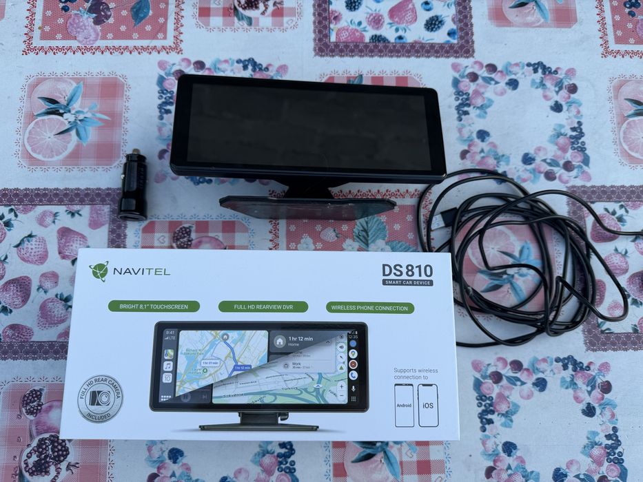 Radio Navitel DS810