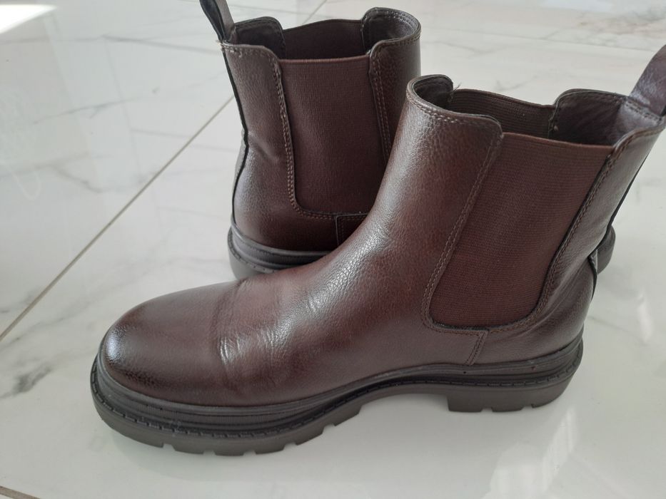 Nowe zimowe kozaki lasocki r 40