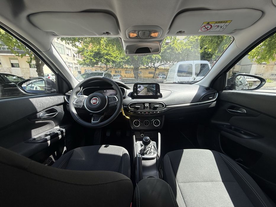 Vendo Fiat Tipo 1.3 gasóleo 12/2021