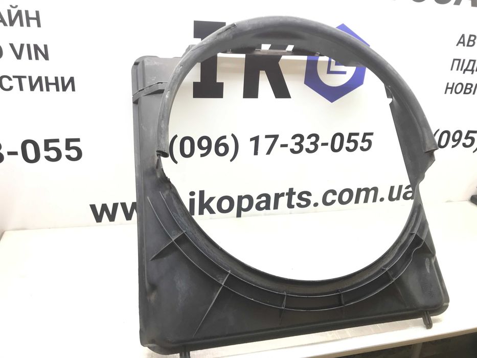 Дифузор, Кожух вентилятора радіатора Ford F250 F350 6.0L Diesel 03-07