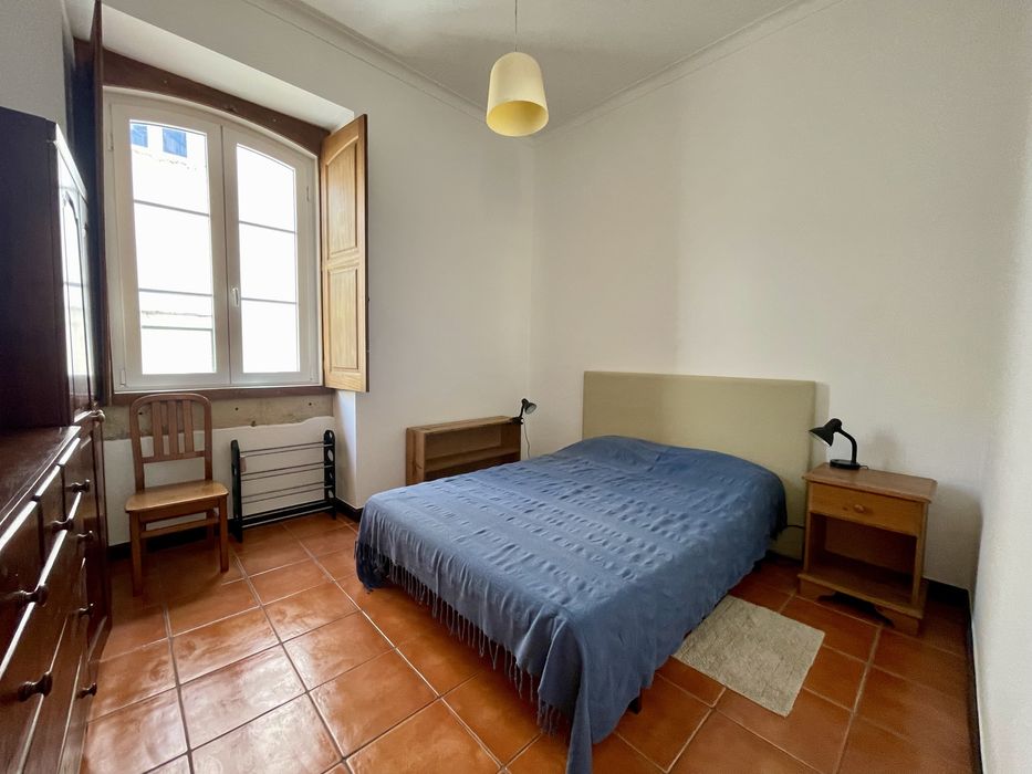 Apartamento T1 - Sé Velha
