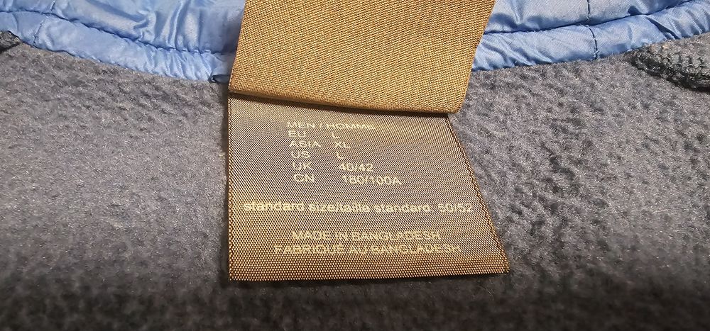 Jack Wolfskin kurtka męska rozmiar L z kapturem wymiary na foto