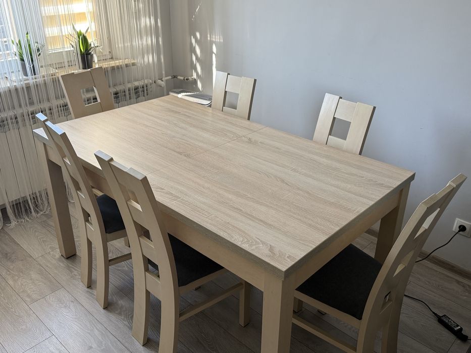 Stół do jadalni rozkladany z kompletem 6 krzeseł drewniany jasny
