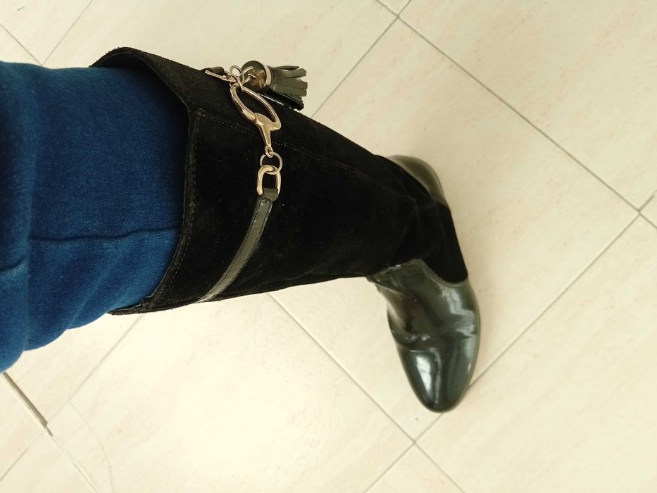 Botas altas semi-novas