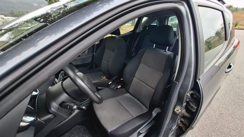 Peugeot 207 SW 1.6HDi Sport Garantia Incluída