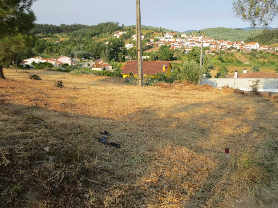Terreno em Coimbra para construção de Moradia