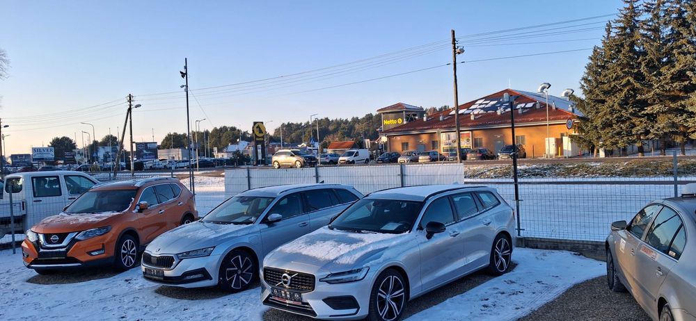 Wynajmę plac Auto Komis  w Morzyczynie *  1500m/2 *