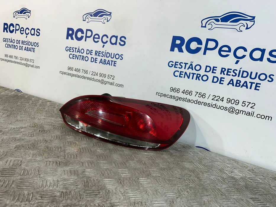 Conjunto Farolins Traseiros Trás Esquerdo Direito Originais VW