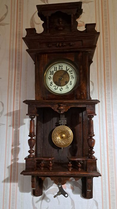 Вінтажний годинник, 1906 рік