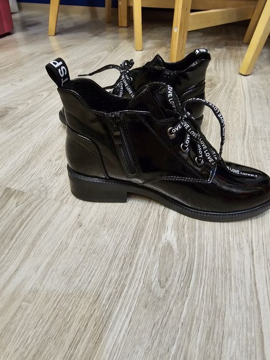 Sprzedam nowe buty