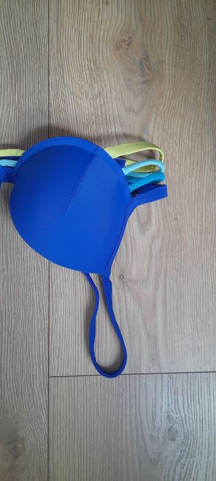 Niebieska góra od bikini Esotiq M