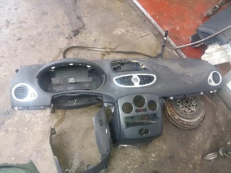 Tablier Renault Clio
