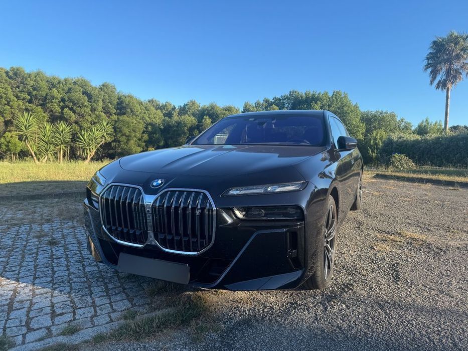 BMW i7 xDrive60 Pack Desportivo M