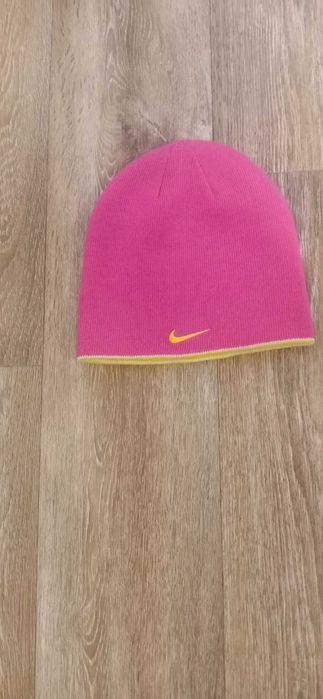 Шапка nike кольорова