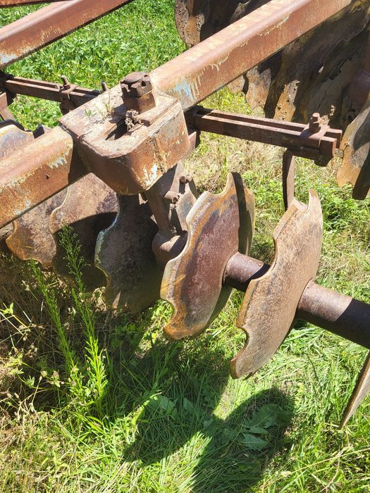 Дискова борона БДТ 2,2