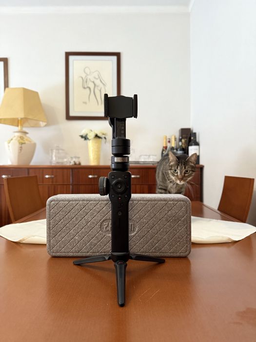 Gimbal Zhiyun Smooth 4