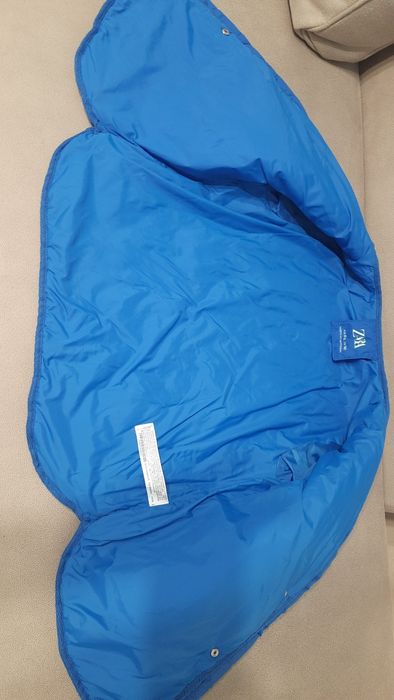 Куртка  Zara 140 см.