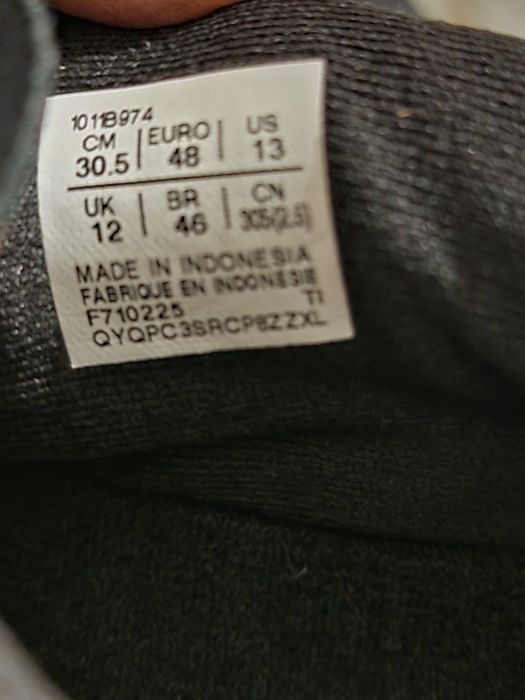 Оригінал 100% чоловічі кросівки asics novablast 5  eur 48