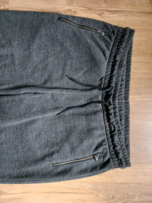 Spodnie dresowe rozmiar M C&A