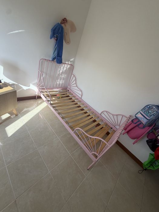 Vendo  Cama extensível, rosa claro, 80x200 cm