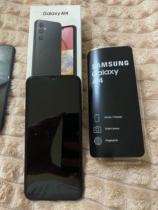 Самсунг А14 та А107F