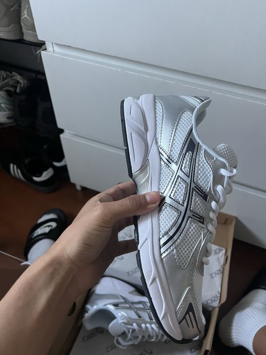 Asics 1130 gel prateados
