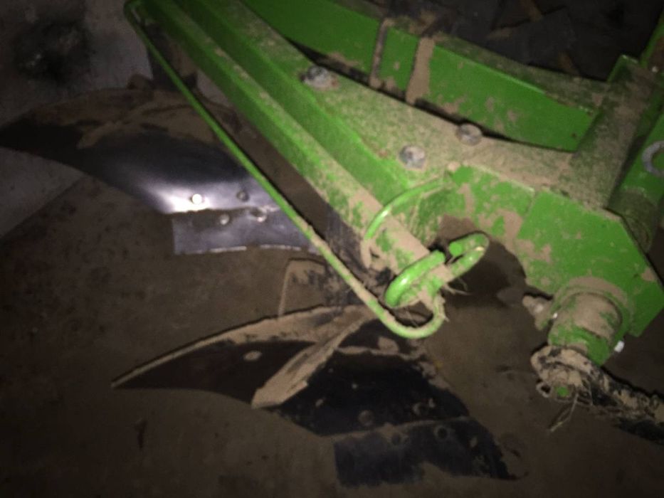 Плуг Бомет 2 30 висока стійка