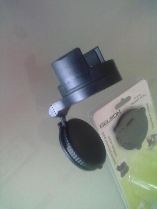 Suporte universal para telemovéis ou GPS