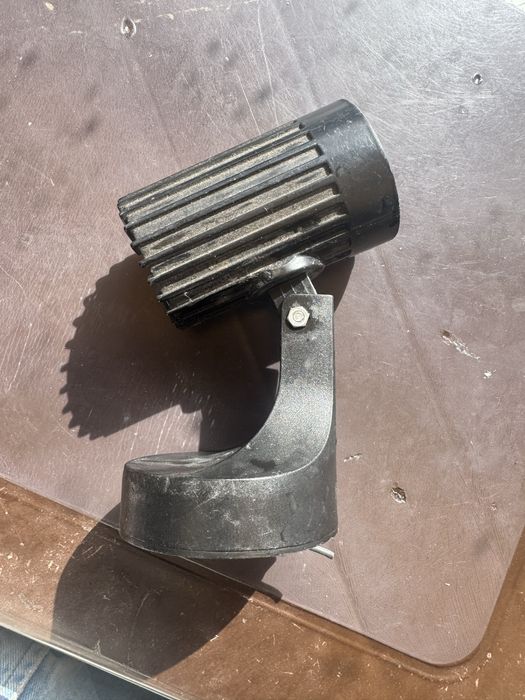 projetor LED em bom estado