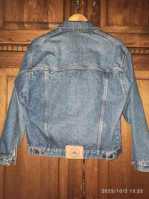 Джинсова курточка