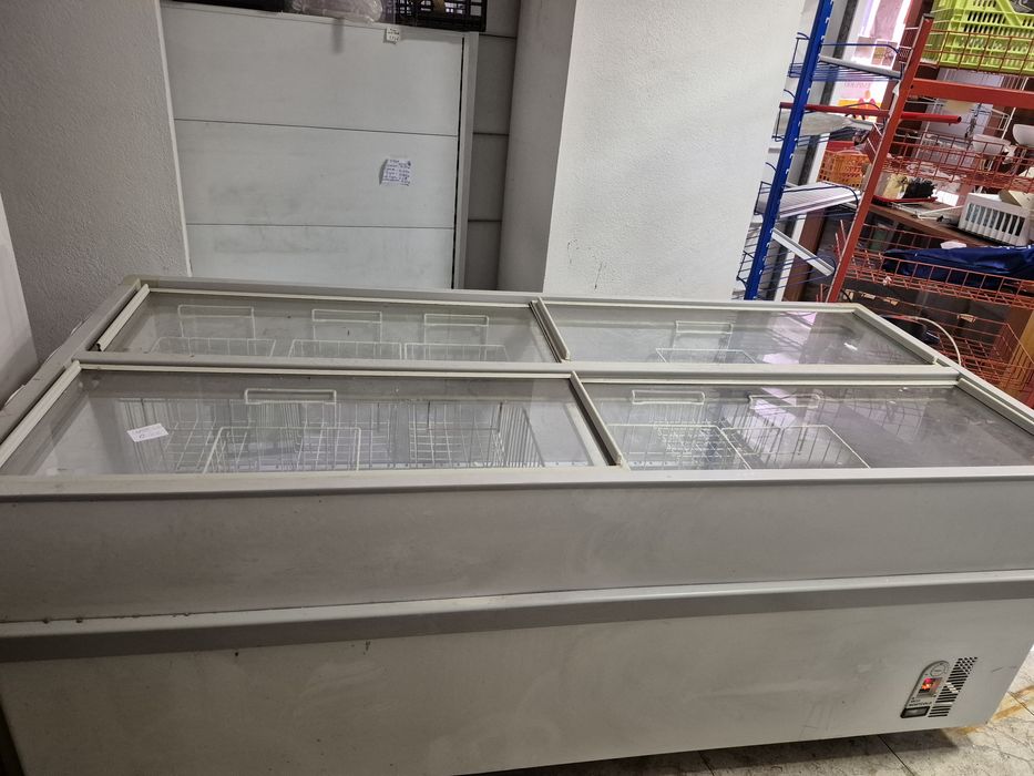 Arca congelados - 4 Aberturas - Bom Estado