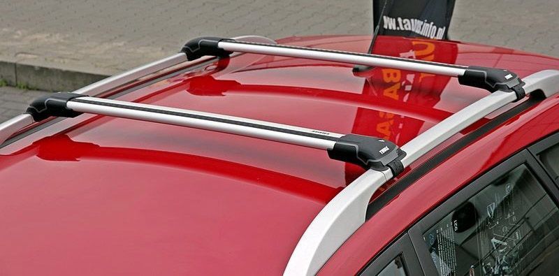 Багажник Thule Wingbar Edge 958 невиступаючий на дах авто рейлінги БВ