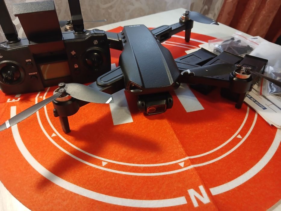 Дрон NO.L900 PRO SE, в чорному кольорі