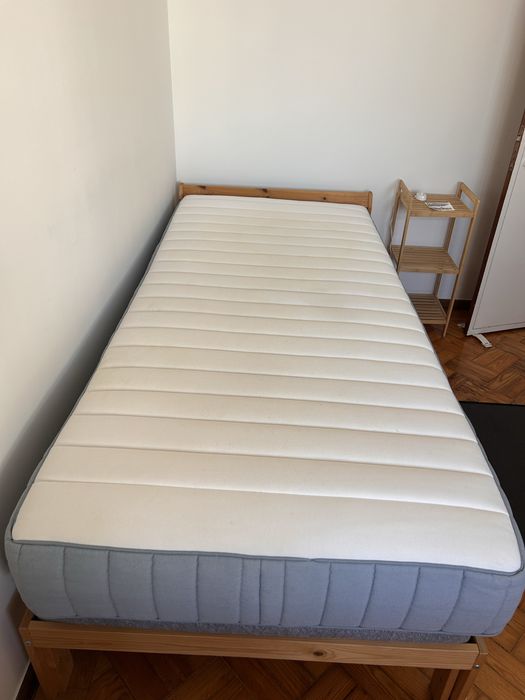 Cama de Solteiro (90x200)