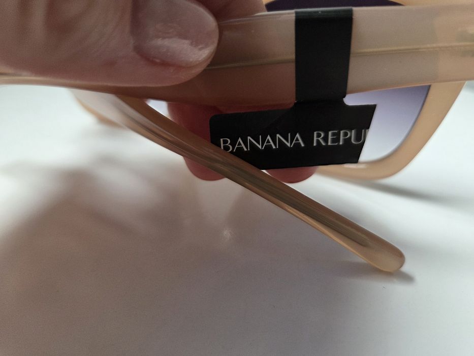 Nowe okulary przeciwsłoneczne Banana Republic