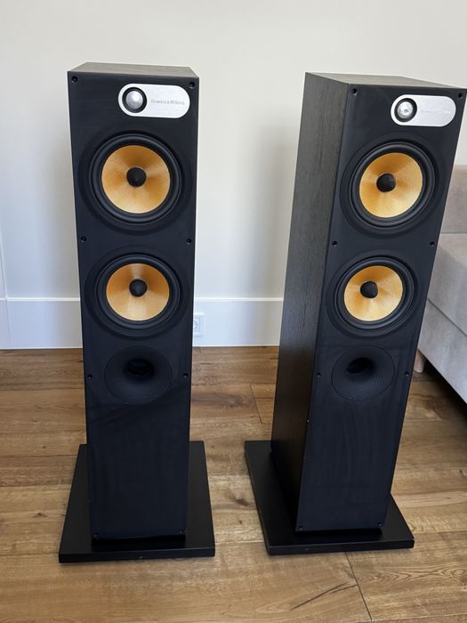 Kolumny Bowers&Wilkins 684