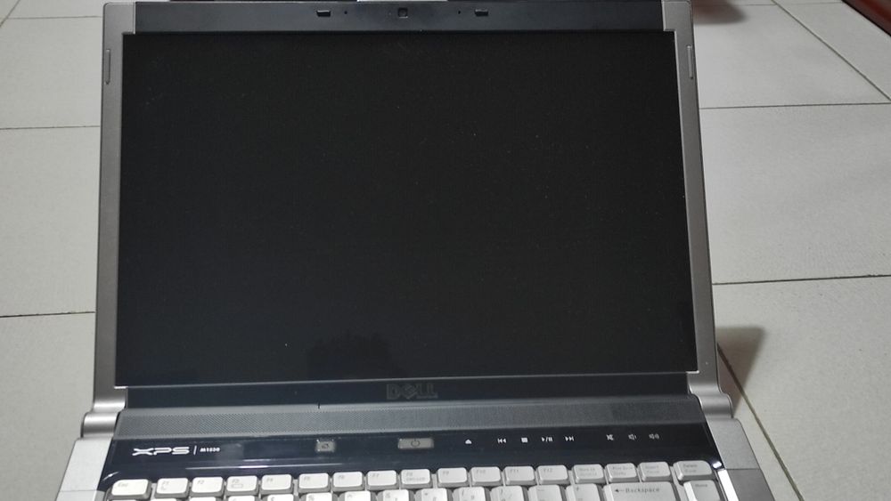 Computador Dell XPS M1530 (peças ou reparação)64738500306177123