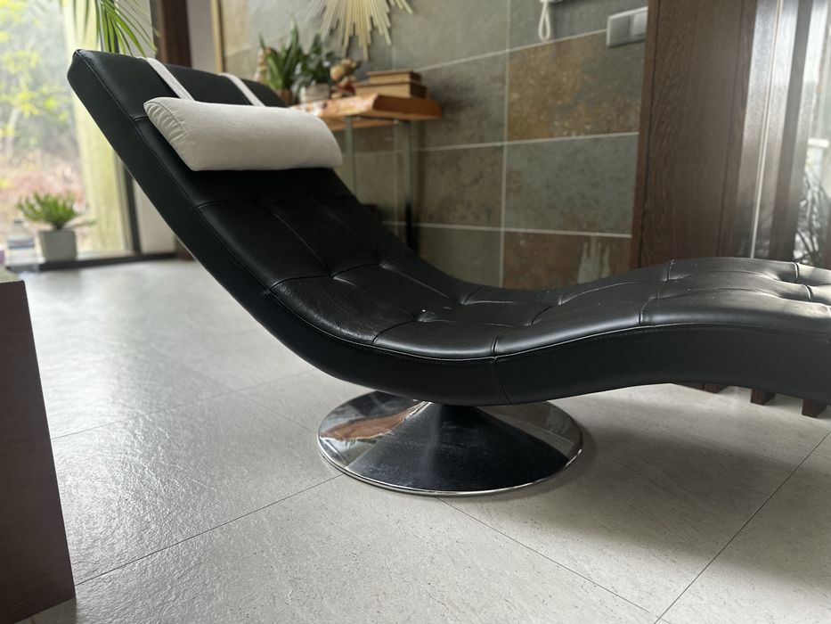 Cadeirão chaise longue rotativo