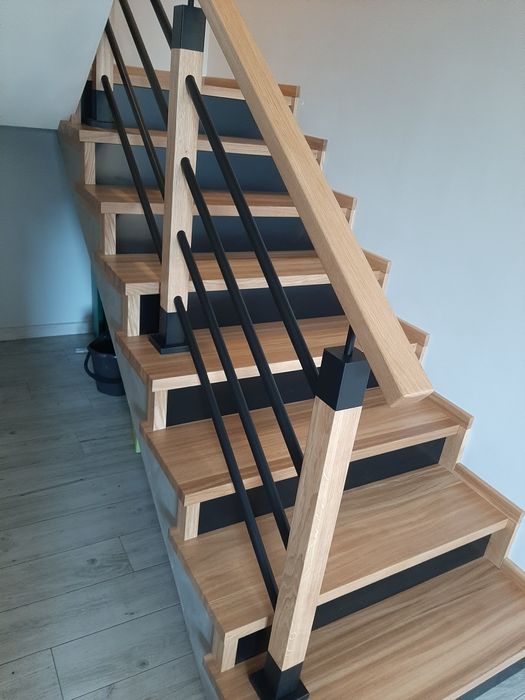 Sprzedam schody drewniane dębowe, jesionowe