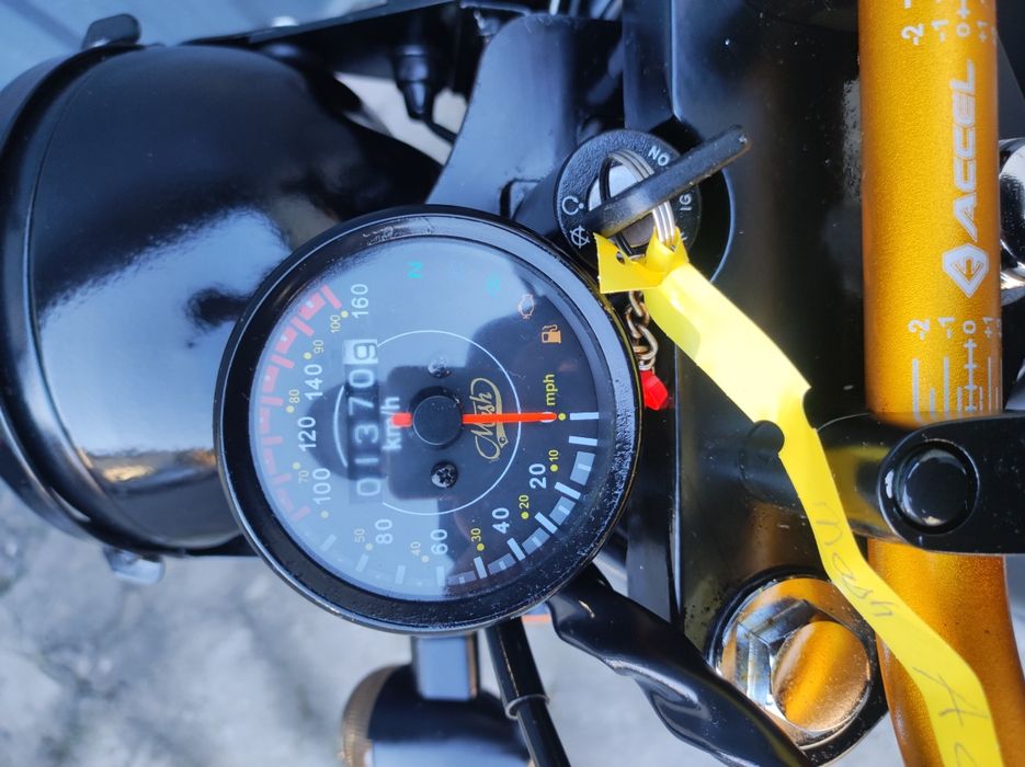 MASH Seventy Five 2023 r 125cc kat.b Tylko 1370km jak nowy Transport