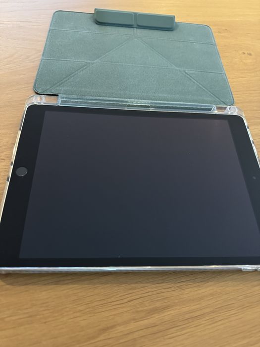 Apple iPad 9 64Gb modelo 2021 (aquisição 2023)